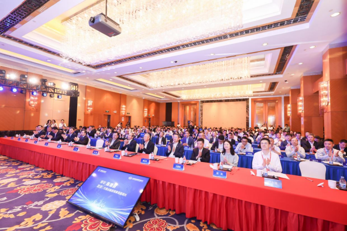 中国船东协会数智航运专业委员会在沪成立 擘画航运…