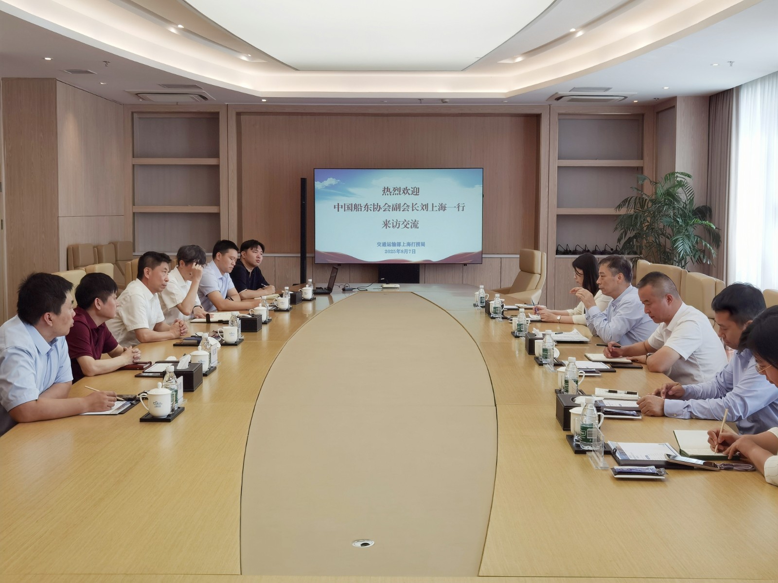 中国船东协会常务副会长刘上海一行走访交通运输部上…