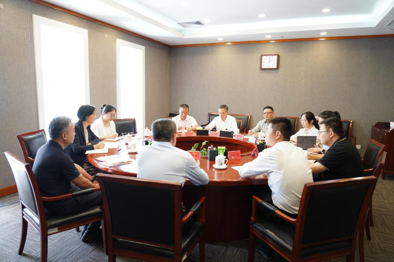中国船东协会常务副会长刘上海一行拜访中国海员建设…